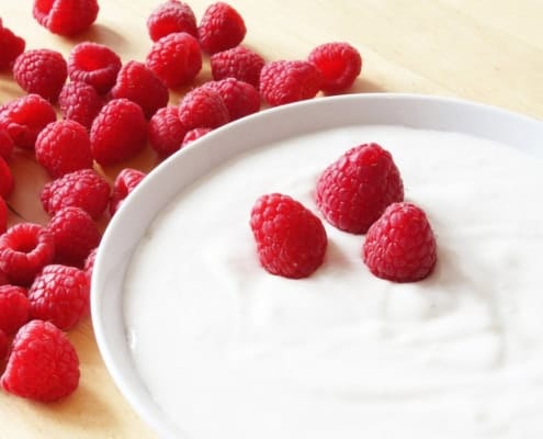Yoghurt som medicin Sundhedstips fra Dirk Gahlenbeck Læge, osteopat og akupunktør i Kolding.